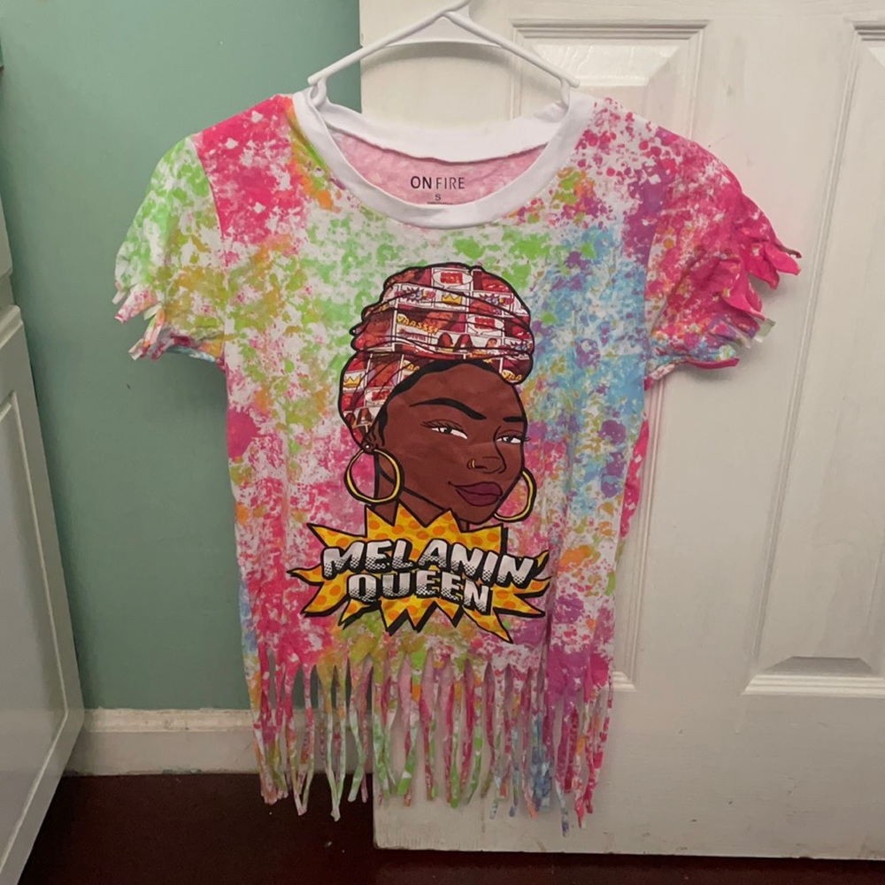 A Frill Top